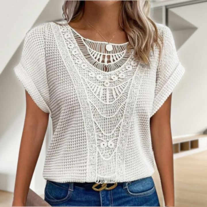 Lilith | Flattering Comfort Blouse