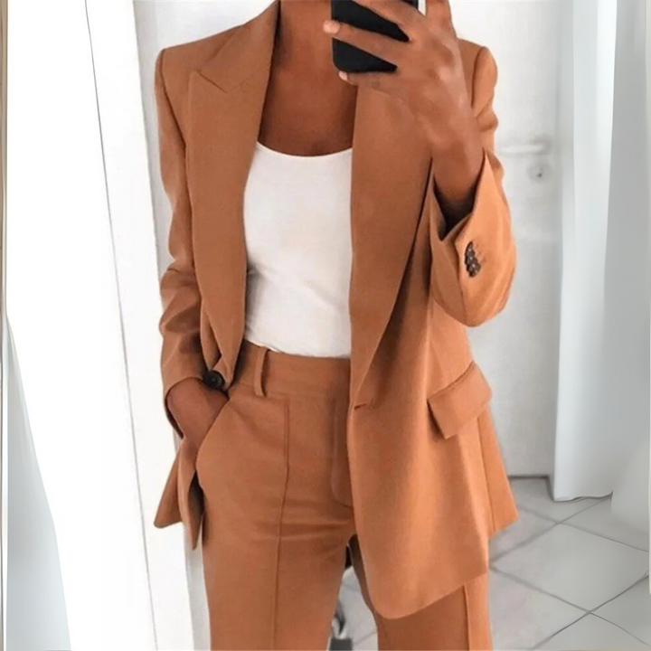 Cassia | Flattering Chic Set