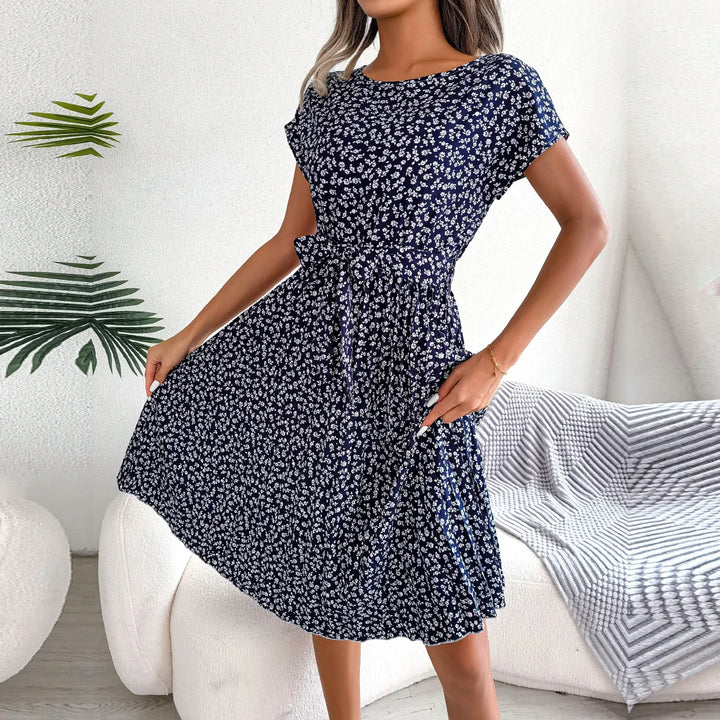 Liana | Flattering Midi Dress